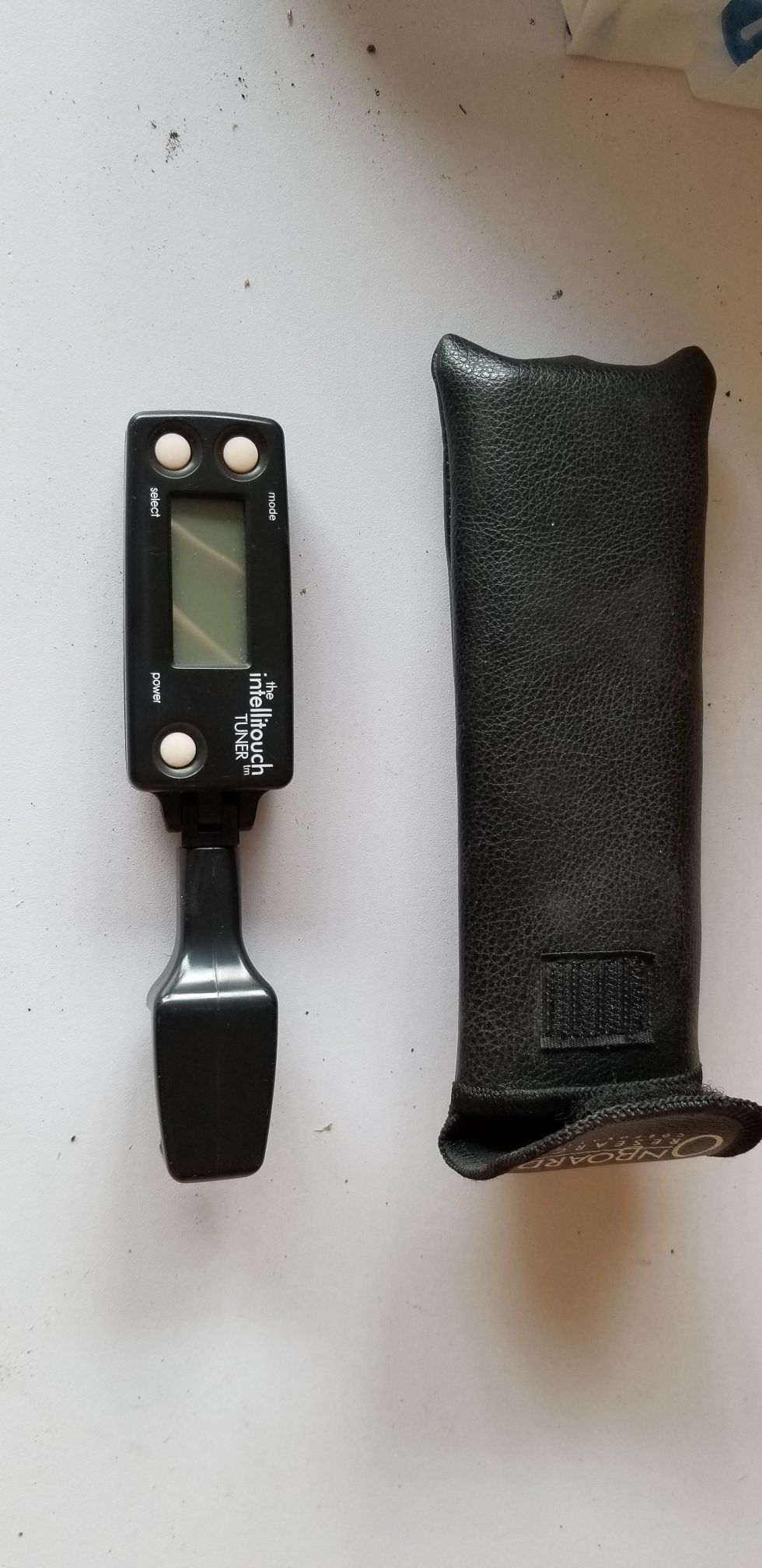 Guitar tuner