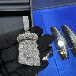 Moissanite iced Jesus pendant