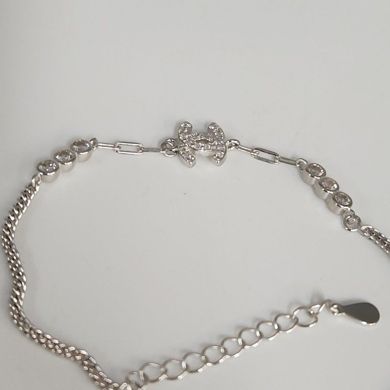 Elegant Silver Link  Bracelet With Crystal Letter Charm 7.5"