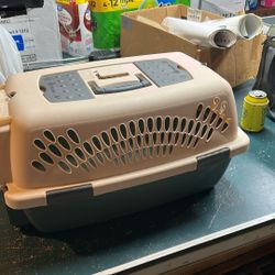 Small Animal Carrier 