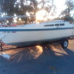 McGregor 27 Foot Sail Boat On Trailer