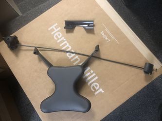 Herman Miller Aeron Chair’s Parts Mirra Steelcase Haworth Eames