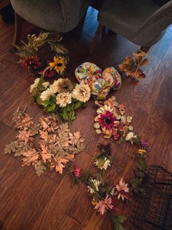 Assortment of Fall Decor