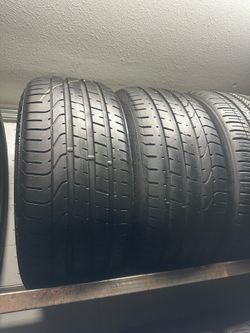 PAIR OF TIRE 245 35 20 PIRELLI 85% LIFE