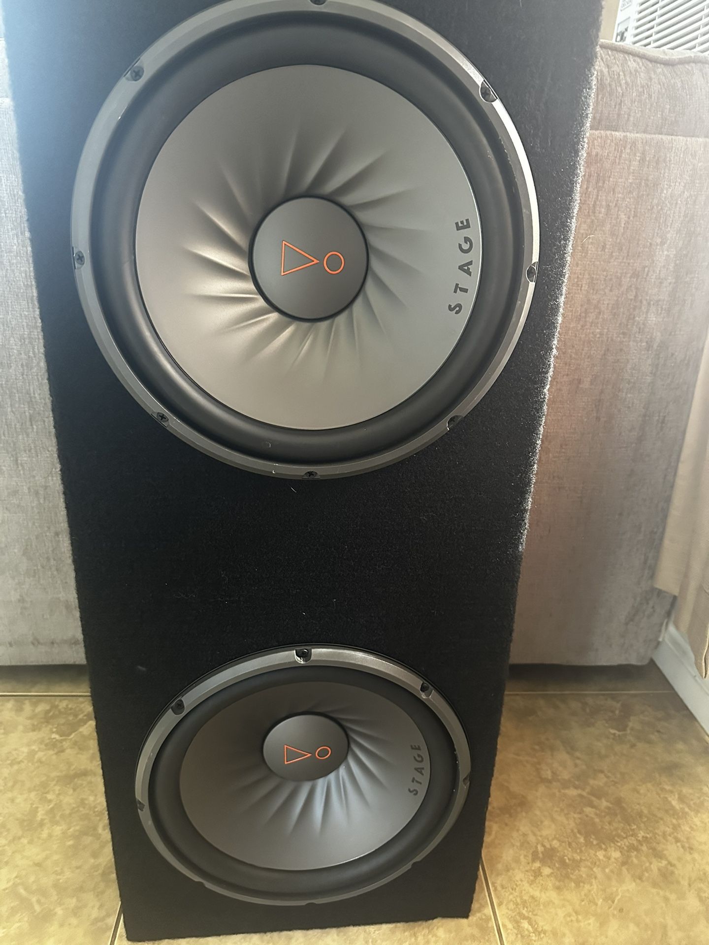 2 12 Inch JBL Subwoofer With Amp