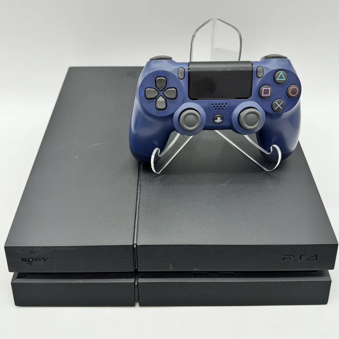 PS4/ PLAYSTATION 4 1TB ORIGINAL CONSOLE WITH WIRES AND CONTROLLER 