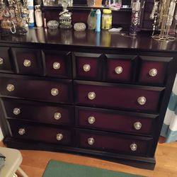 Complete Bedroom Set With Two Dressers and Nightstand Table