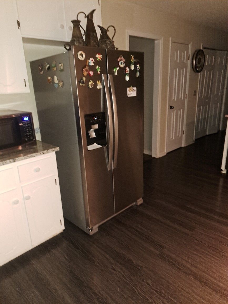 Refrigerator