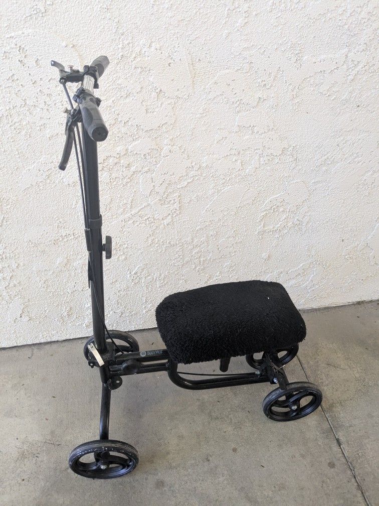 Padded Knee Scooter 