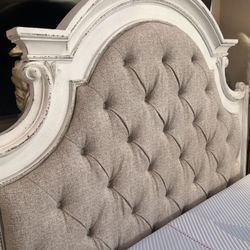 Bedroom Set Queen Size Magnolia Manor 