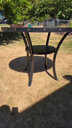 Bar round table