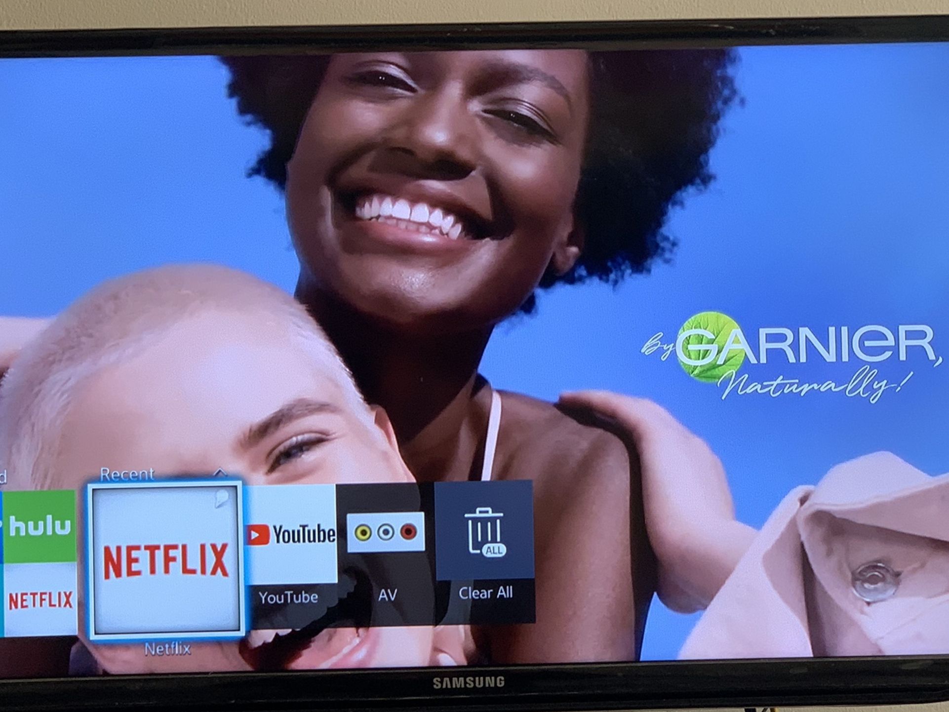 32” Samsung LED Smart Tv