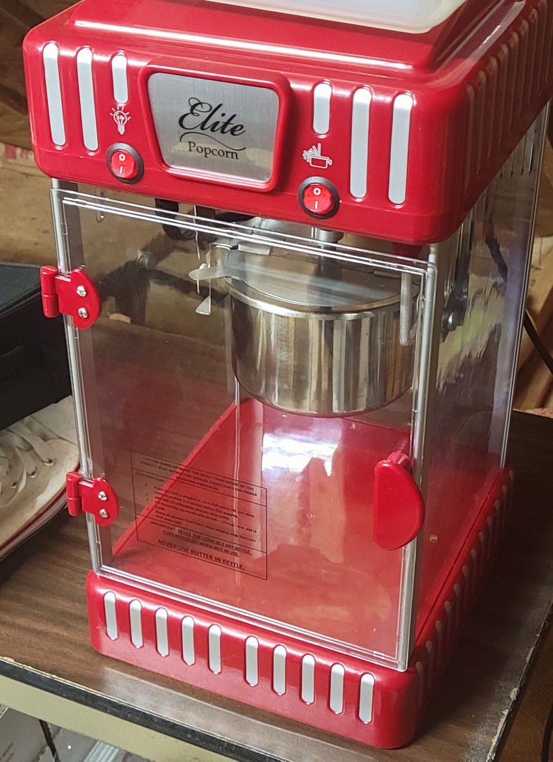 Elite Classic Carnival Retro-Style Kettle Popcorn Maker $70!!!!