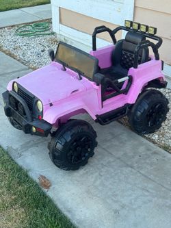Pink Jeep Wrangler Power Wheels with Parental Remote Control