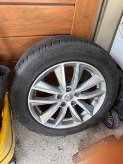 Rim and tire/ Rim y Goma/ infinity