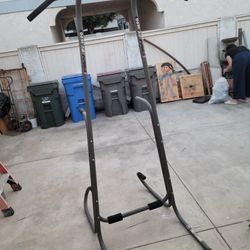 Dip Bar Pull Up Station