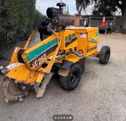 Trunk removal machine