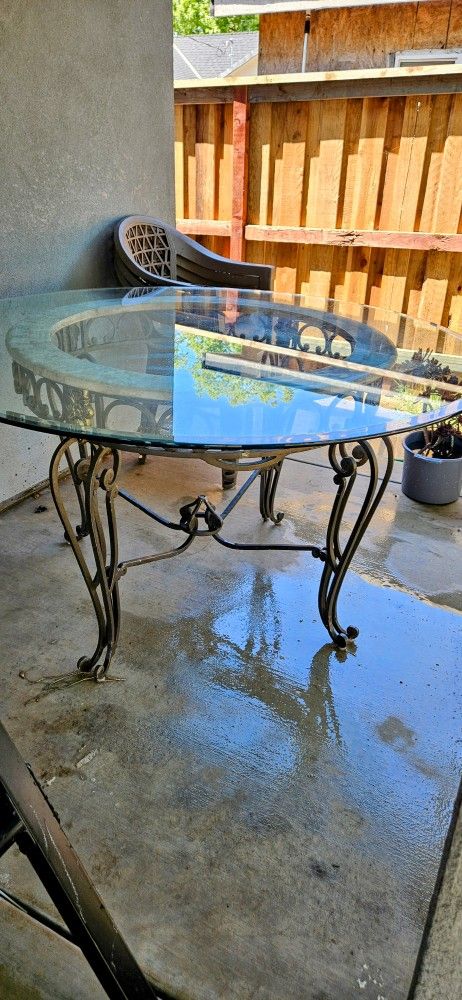 Large Glass/ ROD IRON DINNING TABLE