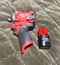 Milwaukee Brushless 3/8 Drive Impact w/Battery