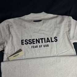 Essentials T shirts 