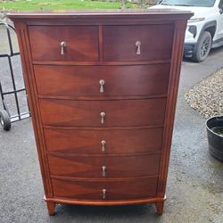 Dresser And Night Stand Set