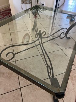 Coffee table set