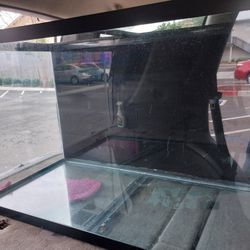 120  Gallon Aquarium With Stand 2×4 