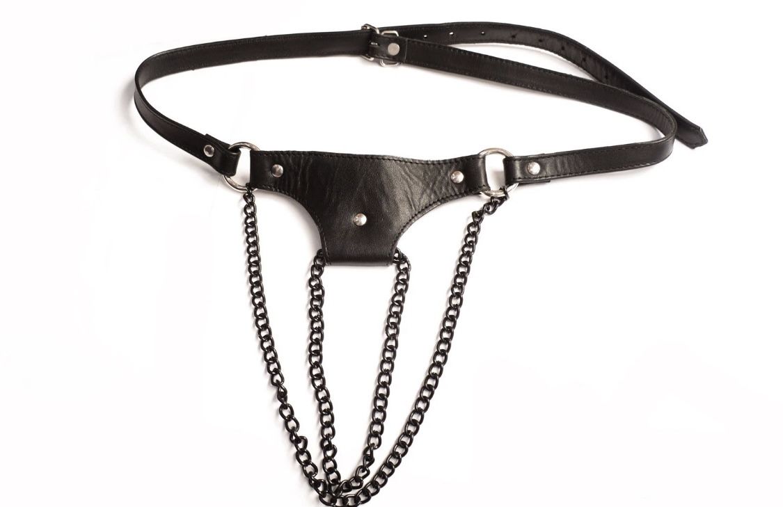 Female Soft Nappa Leather T-Thong Panties With Chain Black Or Silver Chain