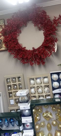 New red glitter glam Christmas wreath high quality masterpiece
