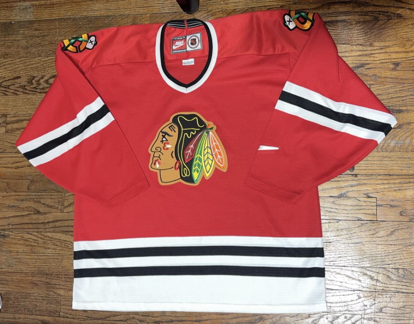 Vintage Nike Blackhawks Jersey Size Large 
