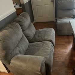 Sectional Couches 