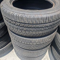 Goodyear Tires 🏁 245_55R18 En Perfecta Condición De Vida 90%