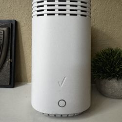 Verizon G3100 Wireless Router.