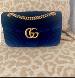 ♥️Gucci marmont shoulder bag! Shipping only!📦