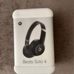 Beats Solo 4 