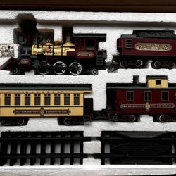 Yuletide Greetings Train Set “A Harbortown Winter” 1995 Vintage Toy