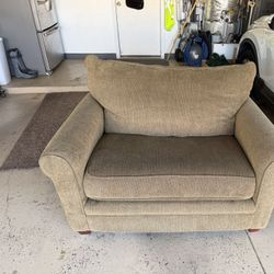 Sleeper Love Seat/Twin Sleeper