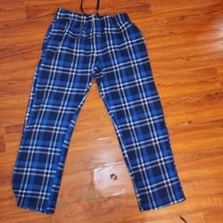 Kids  Pajama pants size small.probably would fit a kid who wear  a 10..cleaning out my kids closet..no rips, tears, stains, or holes.