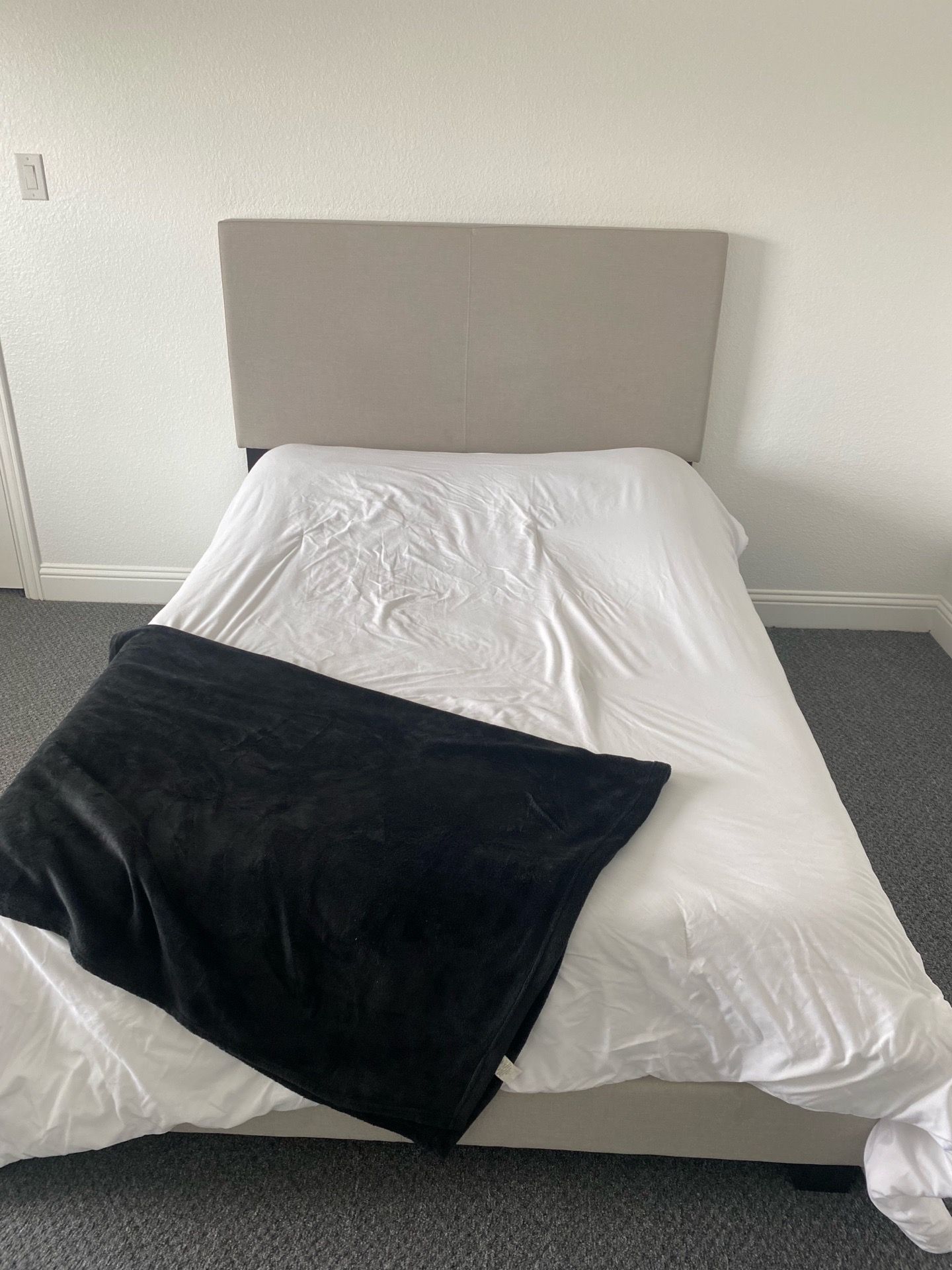 Full-Size Upholstered Bed Frame with Box Spring