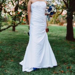 David’s Bridal White Strapless Beaded A-Line Wedding Dress Size 2 Bridal Gown