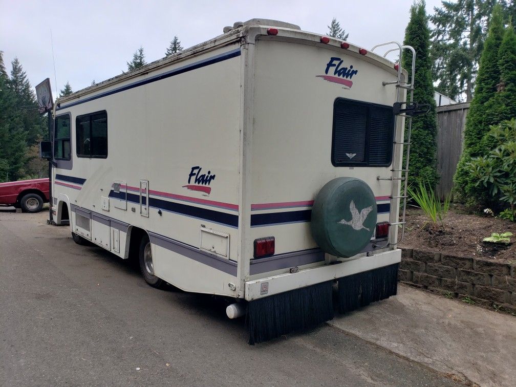 1994 Fleetwood Flair Motorhome 