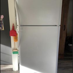Frigidaire Refrigerator