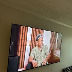 Roku smart tv 75inch