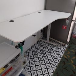 Desk Table Electric Adjustable Ergonomic White Modern 