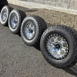 17" MVX rims w- 32" BfGoodrich ko2 Tires