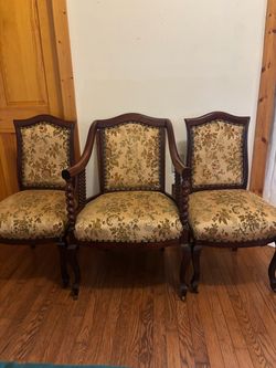 Vintage chairs with front wheels