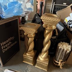 Small pillars