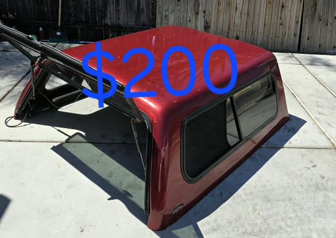 Snugtop Camper Shell 