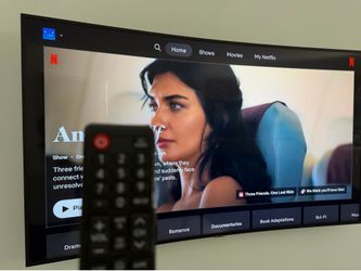 Samsung TV 7 series 65” curb