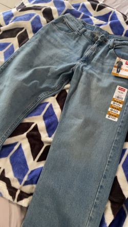 Relaxed Fit Wrangler Jeans
